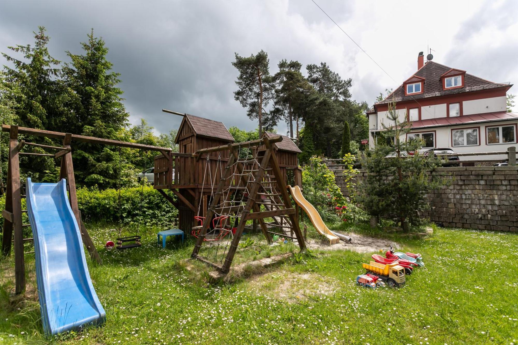 Hotel Panorama Jachymov Exterior photo