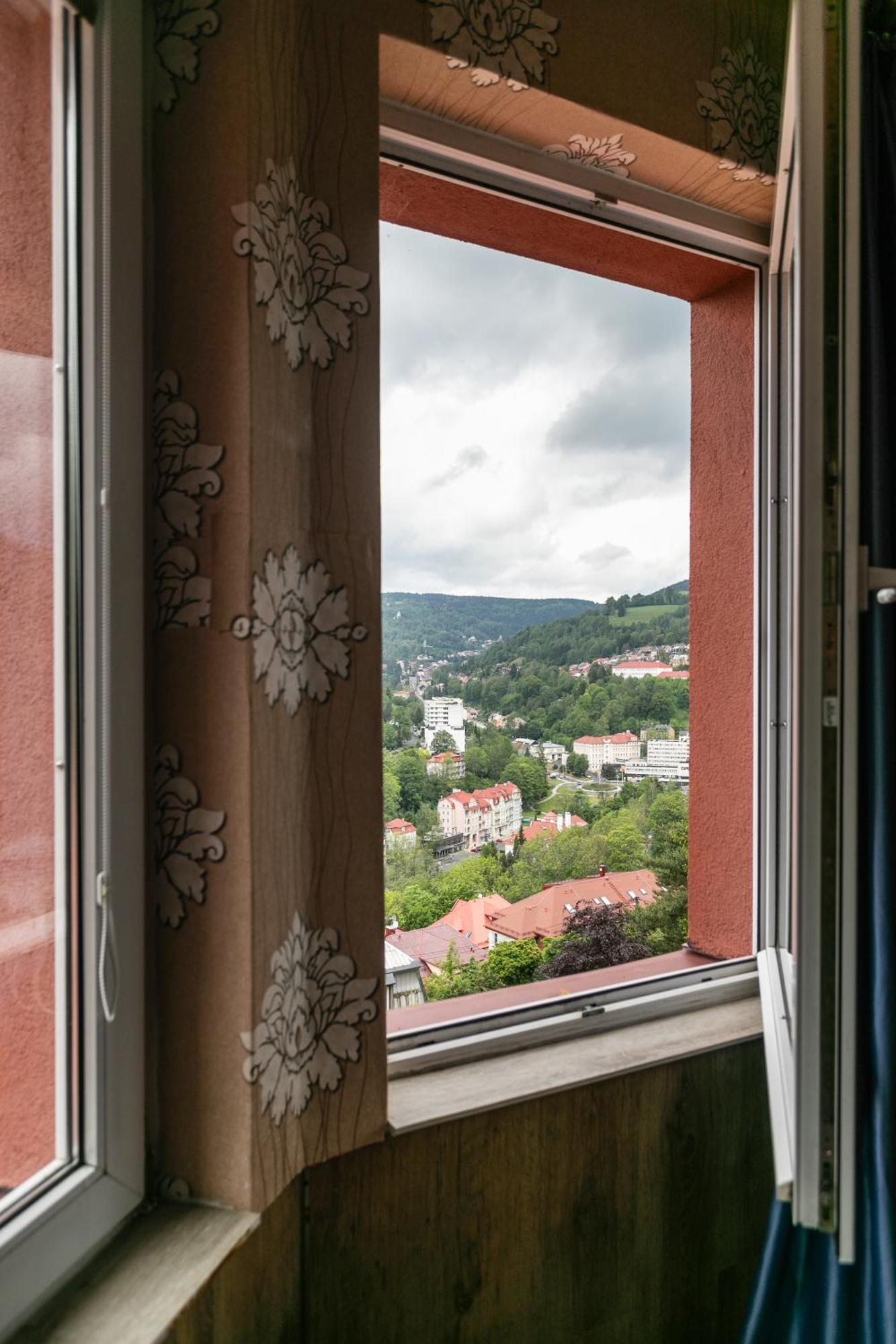 Hotel Panorama Jachymov Exterior photo